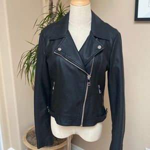 Guess Vegan leather jacket. Size M. Silver zippers and snaps.
